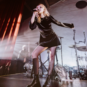 Lauren Mayberry performing at the Masonic lodge at Hollywood forever cemetary